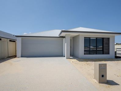 6 Parktree Avenue, Yanchep WA 6035
