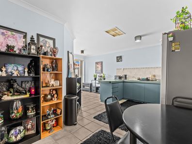7/61 Wanaping Road, Kenwick WA 6107