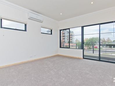 1D Roseberry Avenue,, South Perth WA 6151