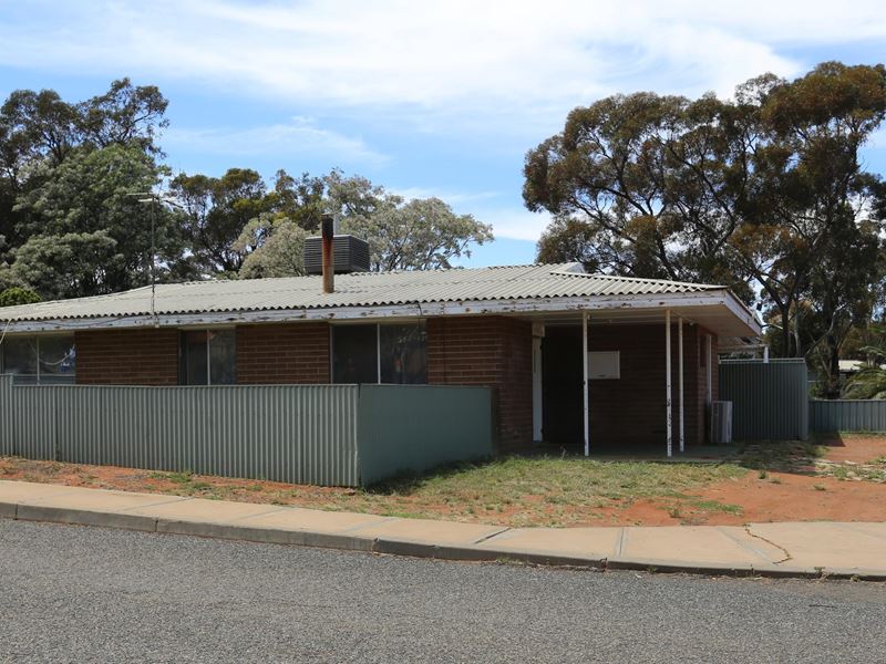 2 Canteen Court, Kambalda East WA 6442