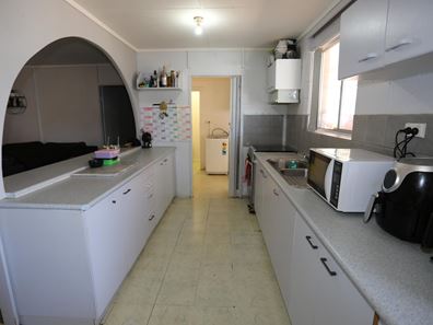 2 Canteen Court, Kambalda East WA 6442