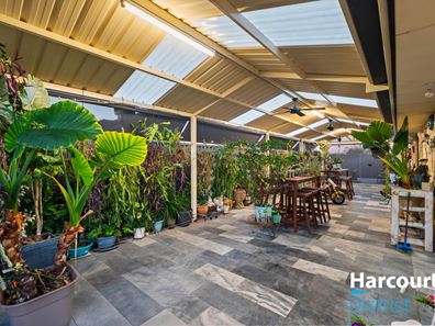 15 Edgecombe Pass, Aveley WA 6069