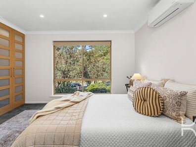 8/9 Westbury Crescent, Bicton WA 6157