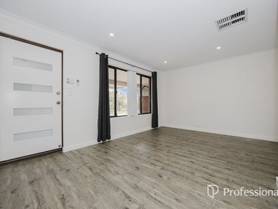 4 Corsair Court, Heathridge WA 6027