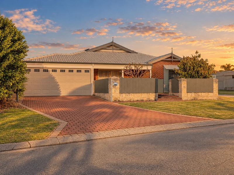 6 Ballard Mews, Success WA 6164