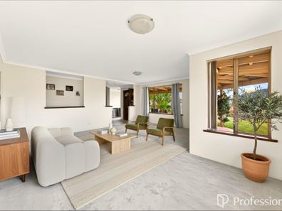 5 Waterfront Circle, Drummond Cove WA 6532