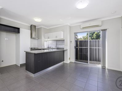 10A Kenton Way, Rockingham WA 6168