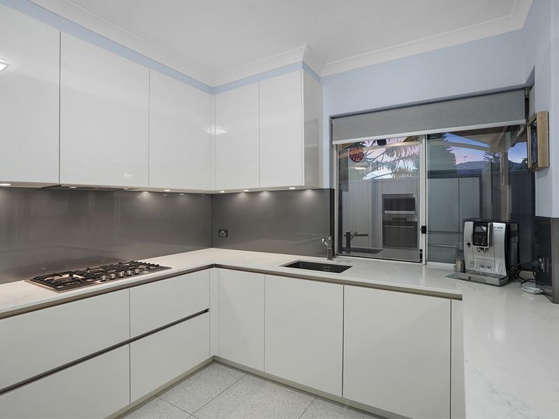 4/51 Mary Street, Como WA 6152