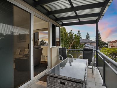 4/51 Mary Street, Como WA 6152