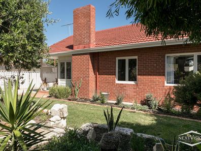 25 Leontes Way, Coolbellup WA 6163