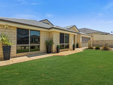 9 Watersun Gardens, Jindalee WA 6036