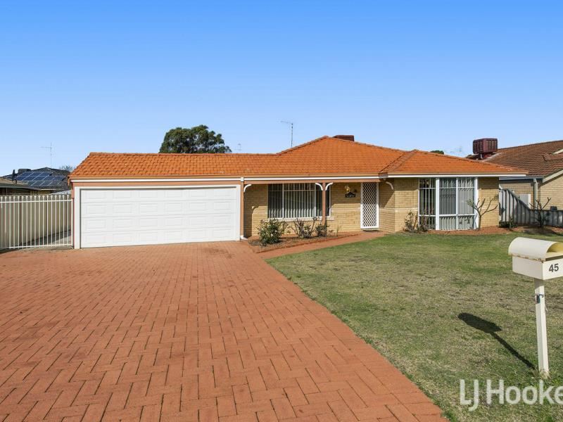 45 Abbotswood Parkway, Erskine