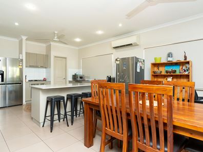 14 Tokumaru Bend, Bilingurr WA 6725