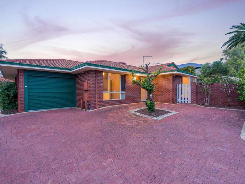 1/28 Montrose Way, Nollamara WA 6061