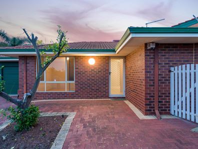 1/28 Montrose Way, Nollamara WA 6061