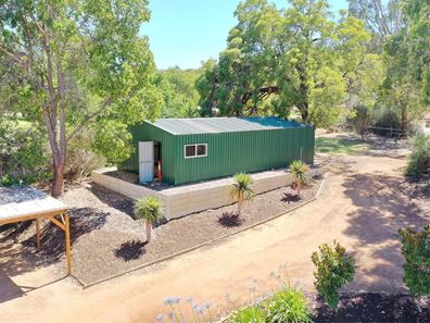 8 Scarpview Drive, Serpentine WA 6125