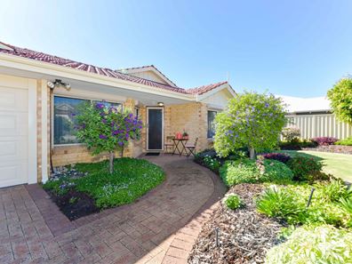 3 Rosemont Place, Leeming WA 6149