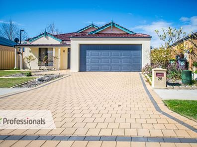 28 Claridge Circle, Thornlie WA 6108