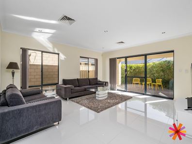 60B Hopkinson Way, Wilson WA 6107