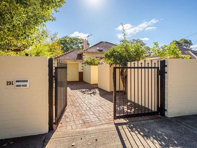 191 Railway Parade, Maylands WA 6051