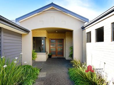 26 Sewell Road, Dalyellup WA 6230