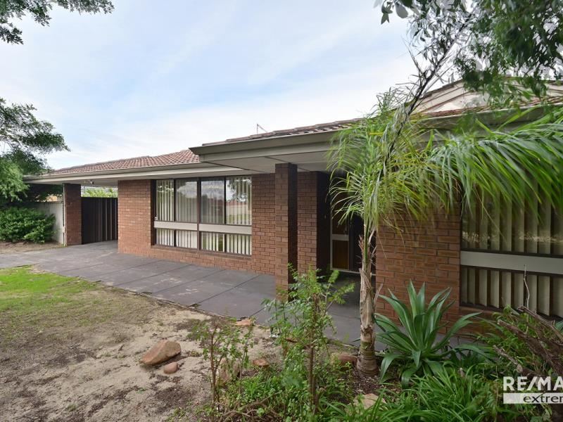 33 Byrne Close, Padbury WA 6025