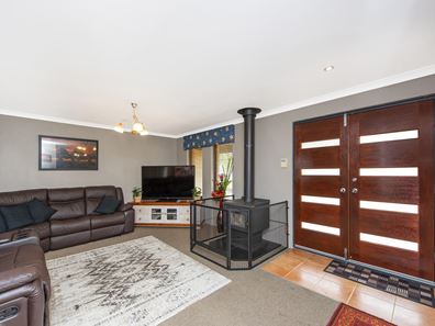 23 Alora Drive, Port Kennedy WA 6172