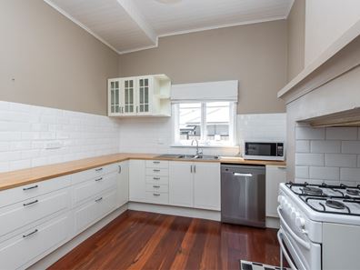 3 Fourth Avenue, Bassendean WA 6054