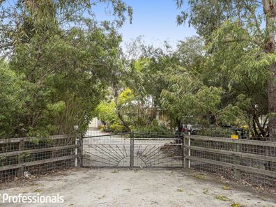 69 Fielder Road, Serpentine WA 6125