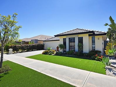 14 Lancaster Avenue, Aveley WA 6069