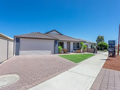 39 Elkhorn Avenue, Southern River WA 6110