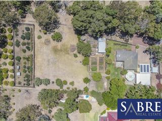 21 The Crescent, Helena Valley