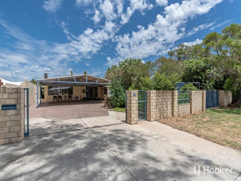 12 Coral Street, Martin