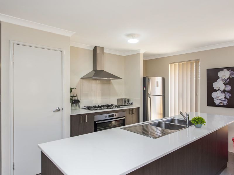 43 Maiden Way, Baldivis WA 6171