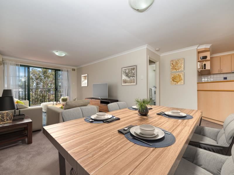 13/167 Grand Boulevard, Joondalup