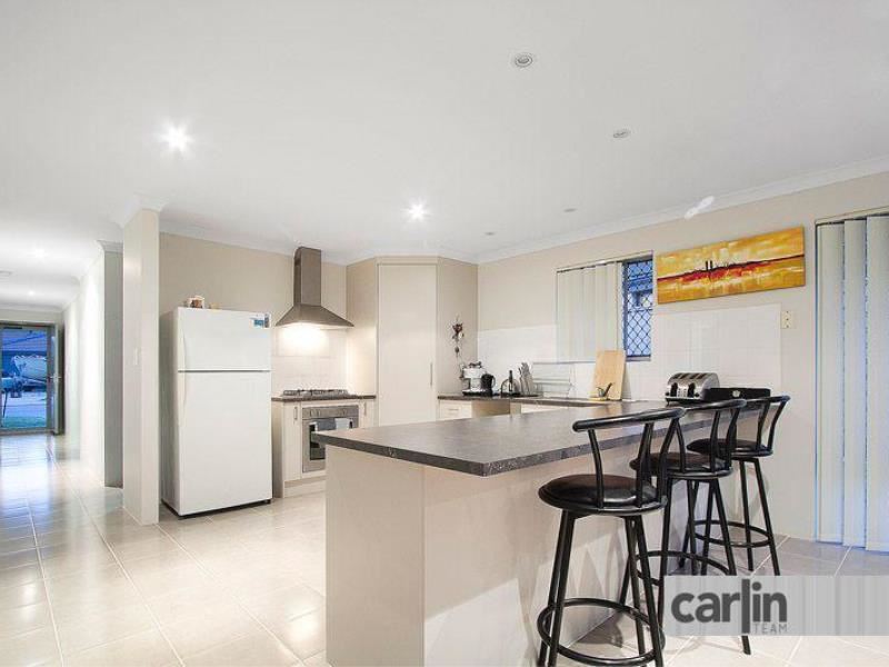 18 Moston Crescent, Bertram