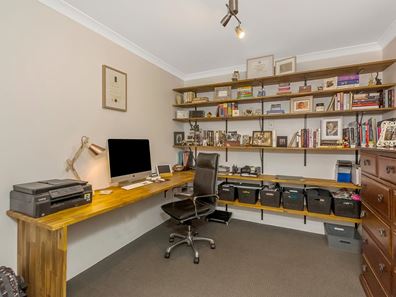 12 Birdsville Drive, Baldivis WA 6171