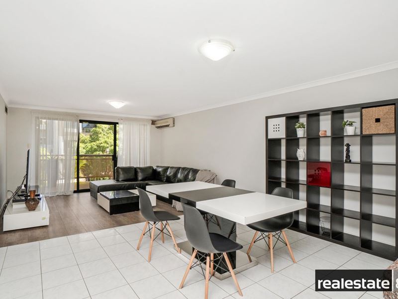 4/30 Bronte Street, East Perth