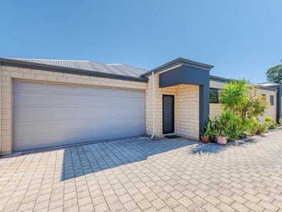 3/5 Windemere, Nollamara WA 6061