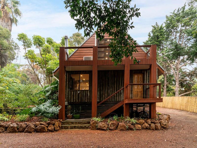 60 Johnston Street, Mount Helena