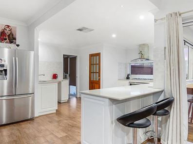 36 Vidalia Drive, Aveley WA 6069