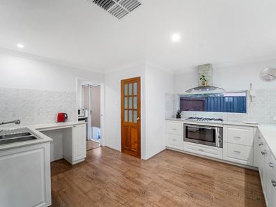 36 Vidalia Drive, Aveley WA 6069