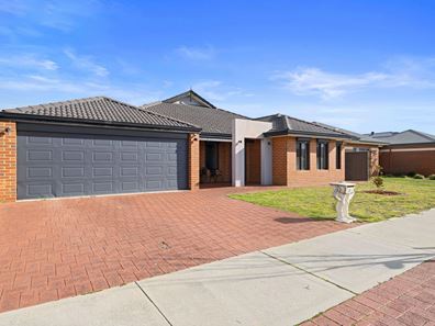 3 Hayden Vale, Aveley WA 6069