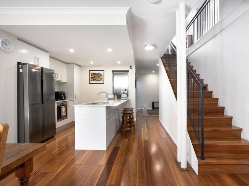 91A Ferdinand Lane, Nedlands