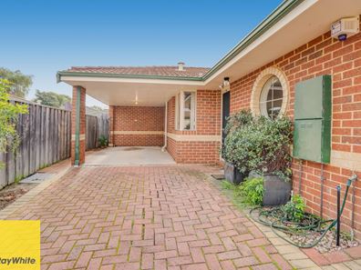 2/162 Hillsborough Drive, Nollamara WA 6061