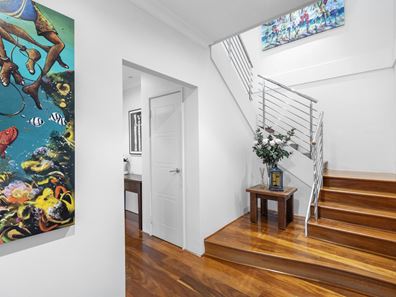 37 Sydenham Road, Doubleview WA 6018