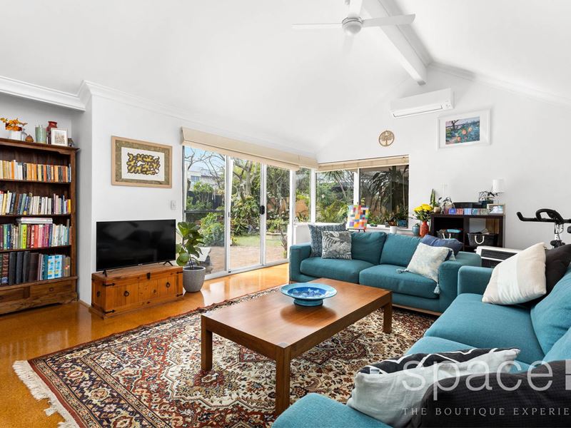27a Loch Street, Claremont