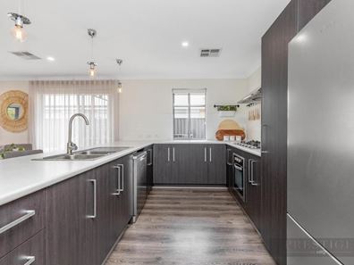 64 Wandsworth Avenue, Brabham WA 6055