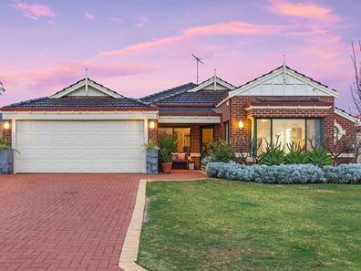 24 Agnew Loop, Gwelup WA 6018
