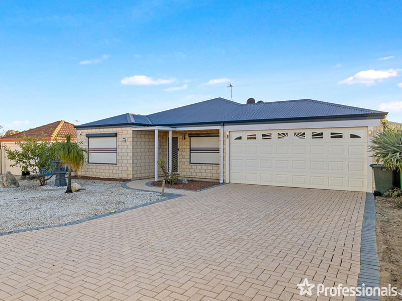 7 Tintagel Loop, Orelia WA 6167